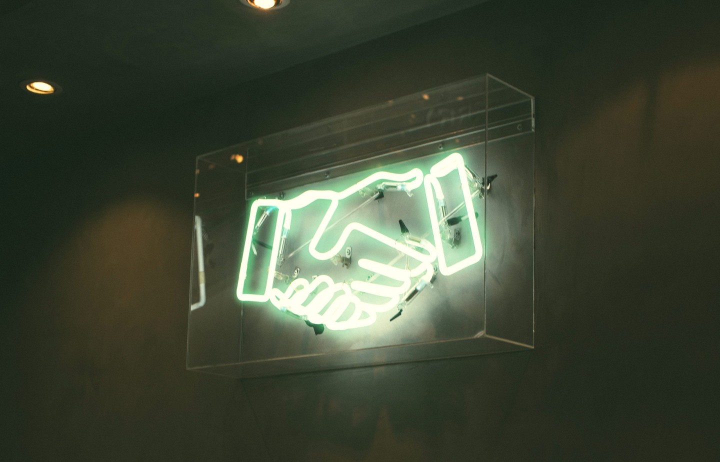 Fintech Collaboration: How Companies Can Seamlessly Transition into the Digital Era Fintech Collaboration: How Companies Can Seamlessly Transition into the Digital Era